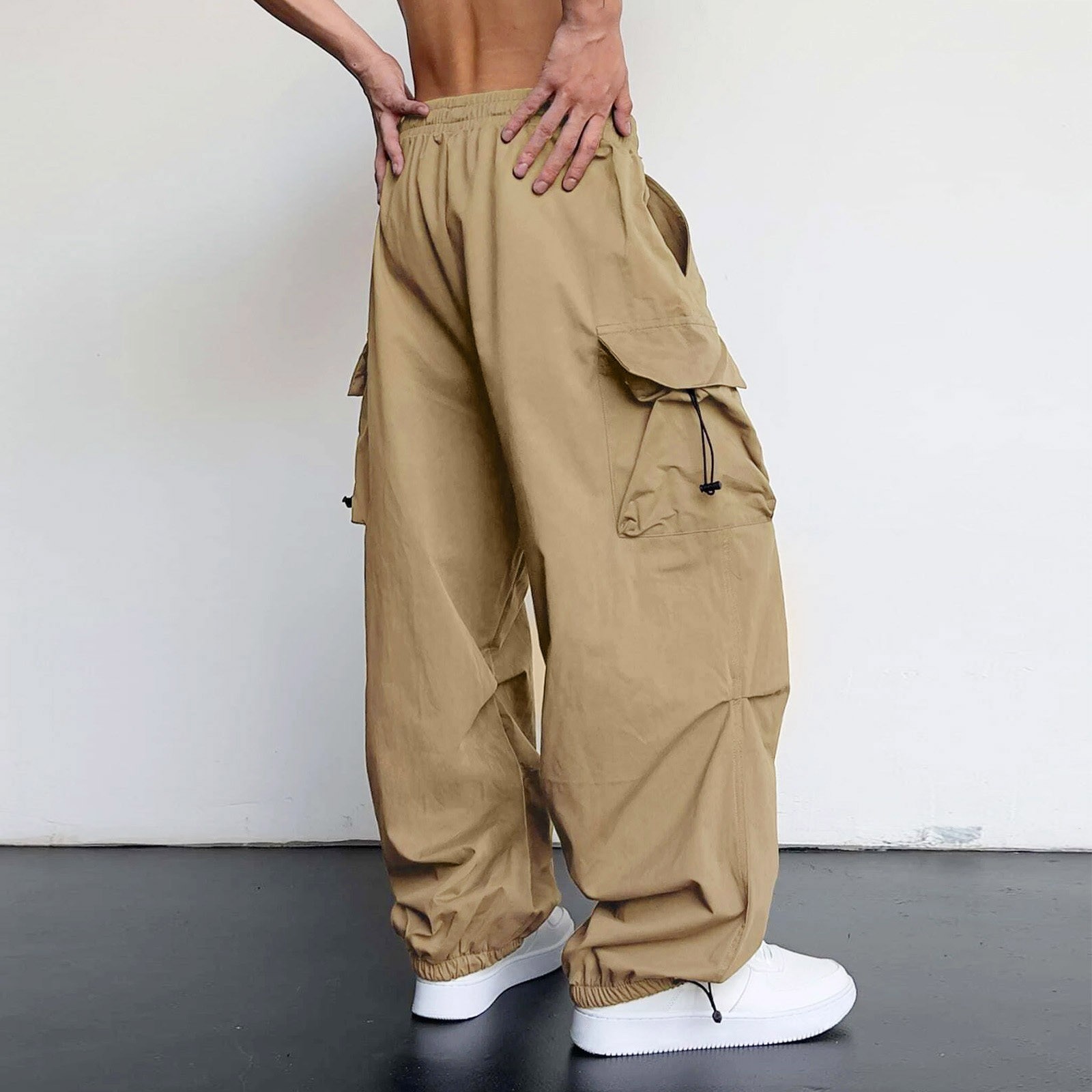 thumbnail image 5 of Pantalones cargo informales para hombre: color liso, cuatro bolsillos, cintura ajustable, material de imitación de sarga, ropa urbana para todas las estaciones, tallas US/UK/EU S-XXXL., 5 of 8